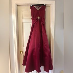 Jessica McClintock Gunne Sax Burgundy Halter Evening Ball Gown Size 5/6 READ